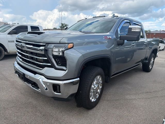 Used 2025 Gray Chevrolet LTZ image 14