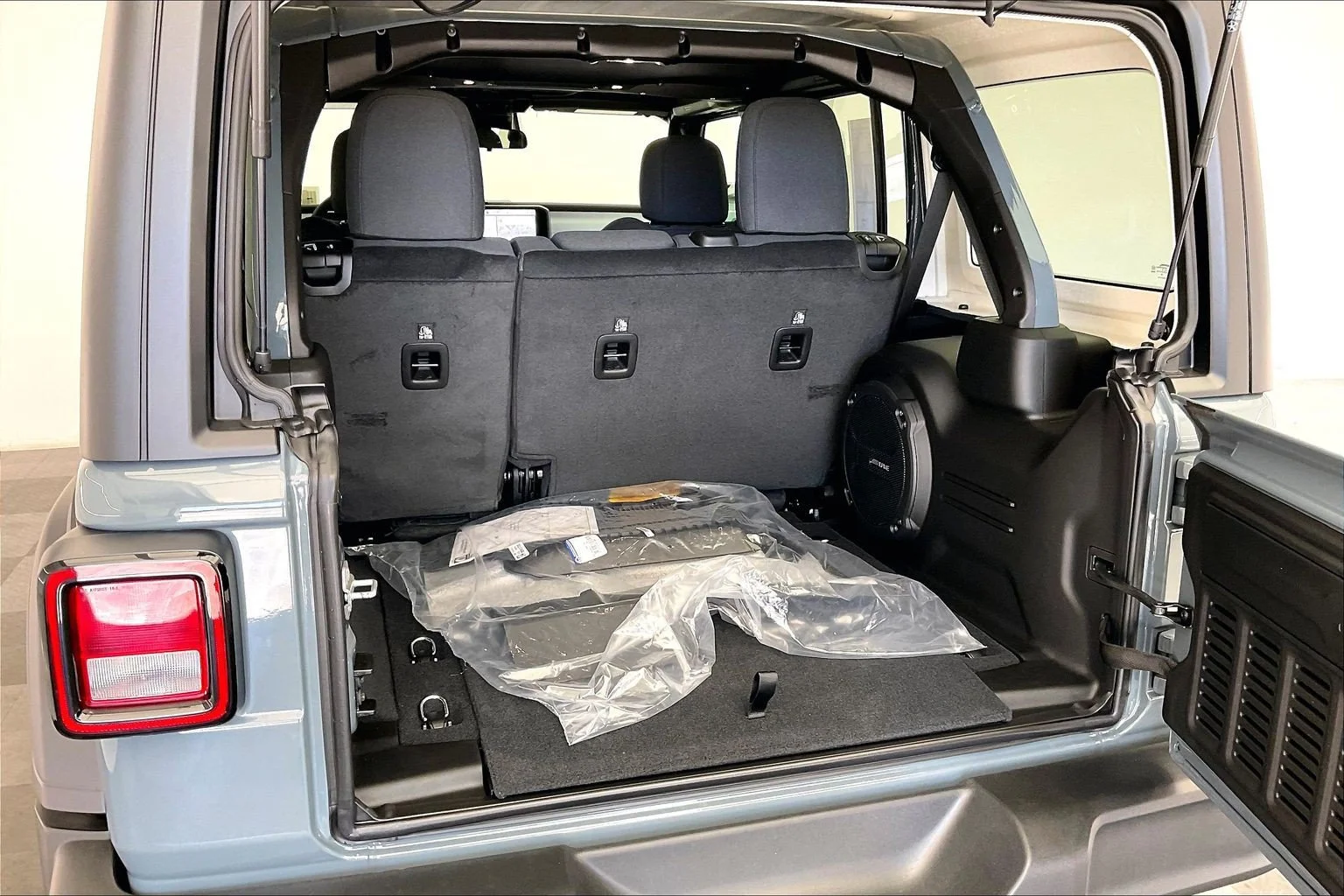 New 2026 Anvil Clearcoat Jeep Sport S image 11
