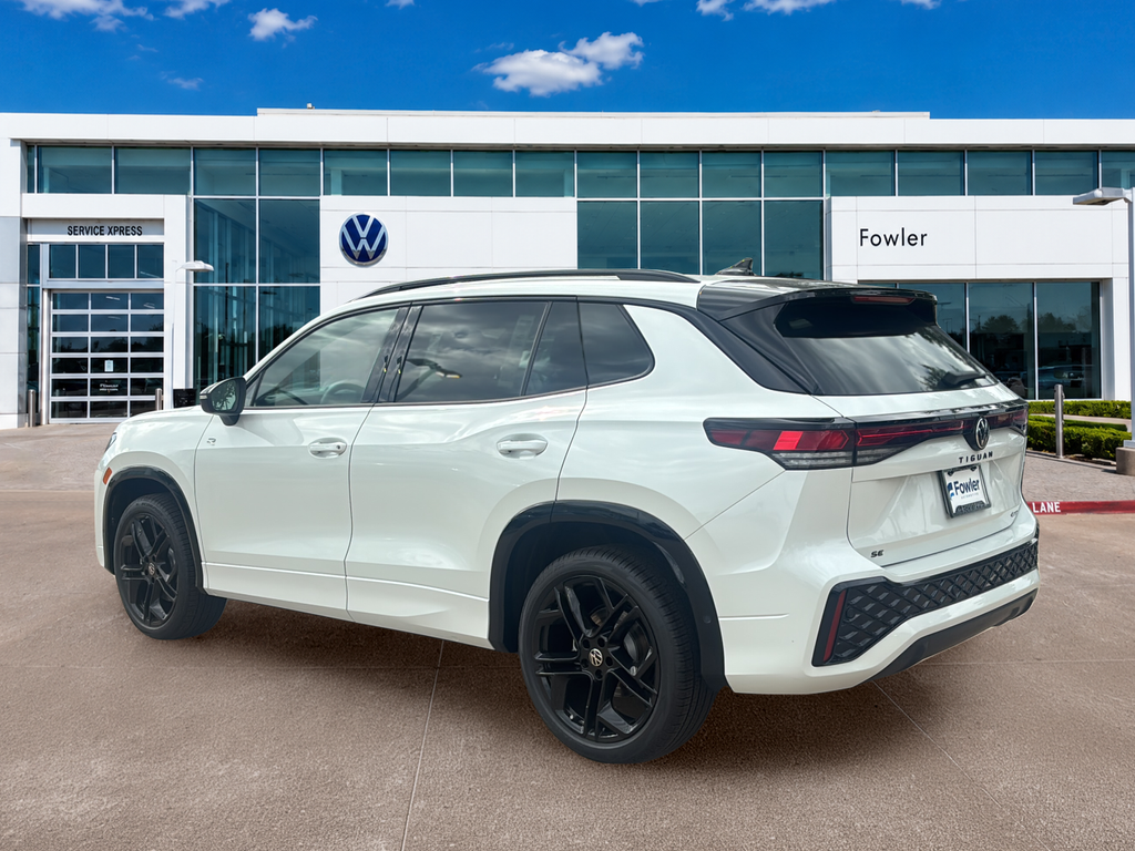 New 2026 White/off-white Volkswagen 2.0T SE R-Line Black image 7