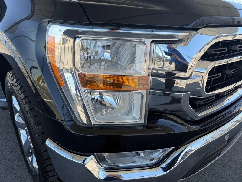 Used 2021 Agate Black Metal Ford XL image 29