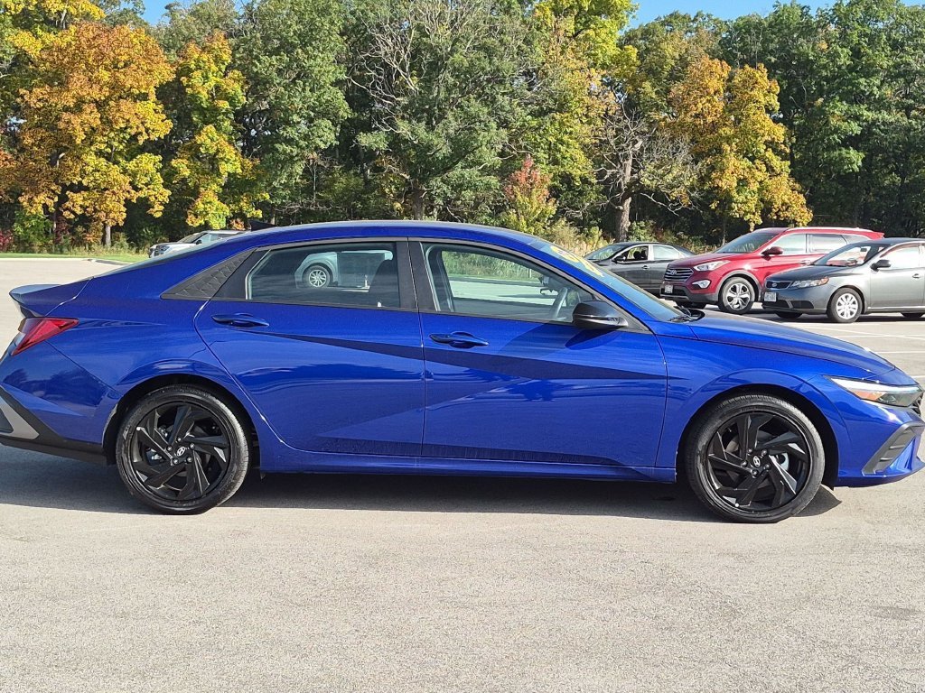 Certified Used 2026 Blue Hyundai SEL Sport image 8