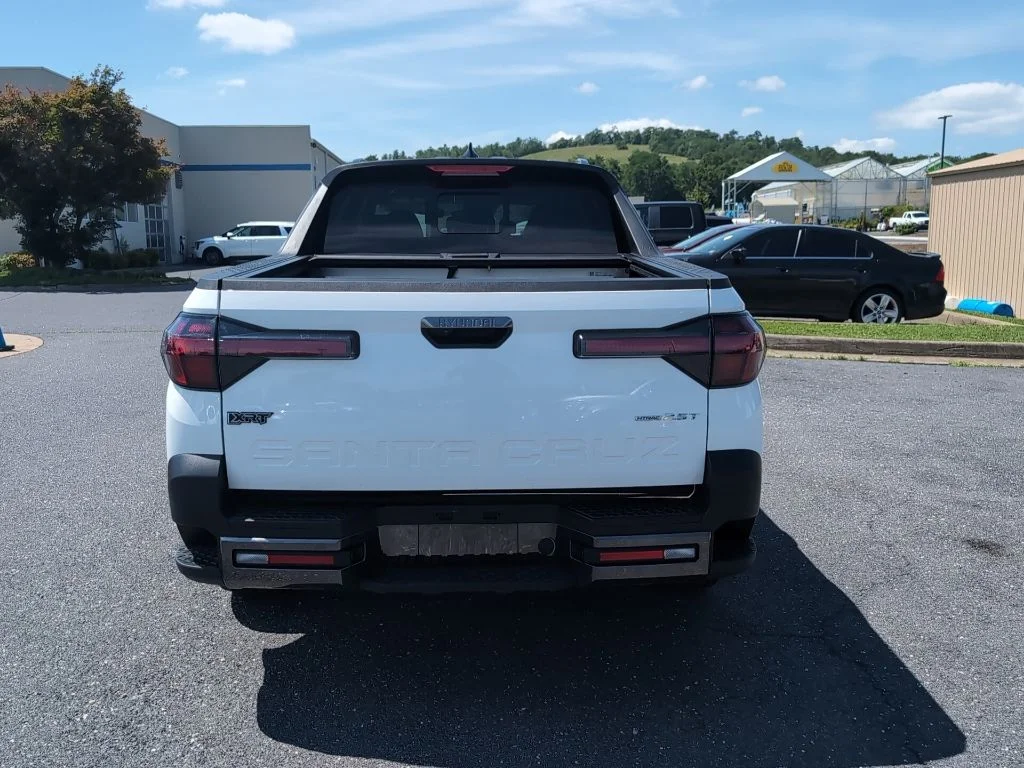 Certified Used 2025 White Hyundai XRT image 6