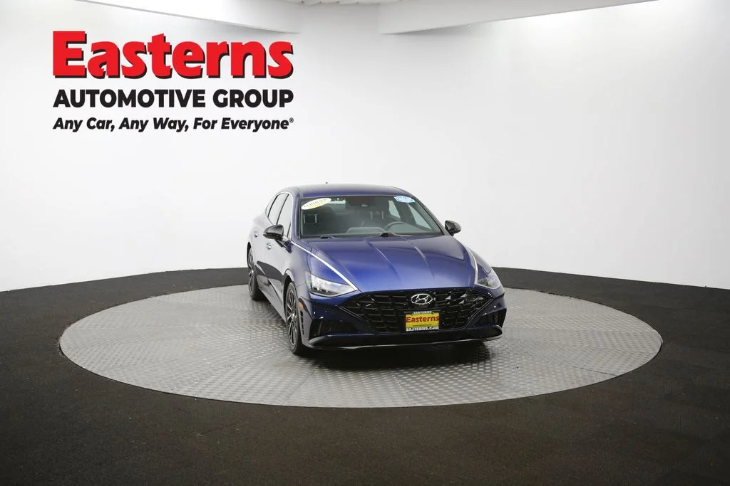 Used 2020 Blue Hyundai SEL Plus image 49