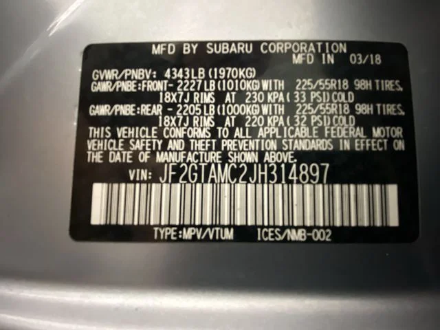 Used 2018 Silver Subaru 2.0i Limited image 28