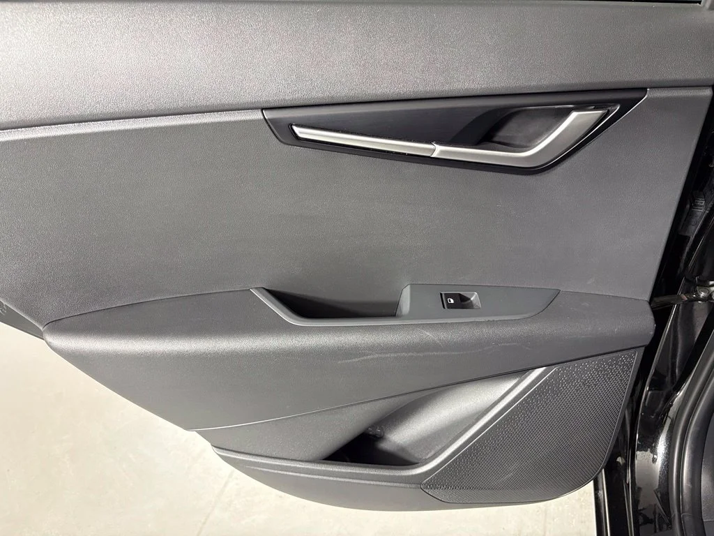 Used 2025 Black Kia LX image 34