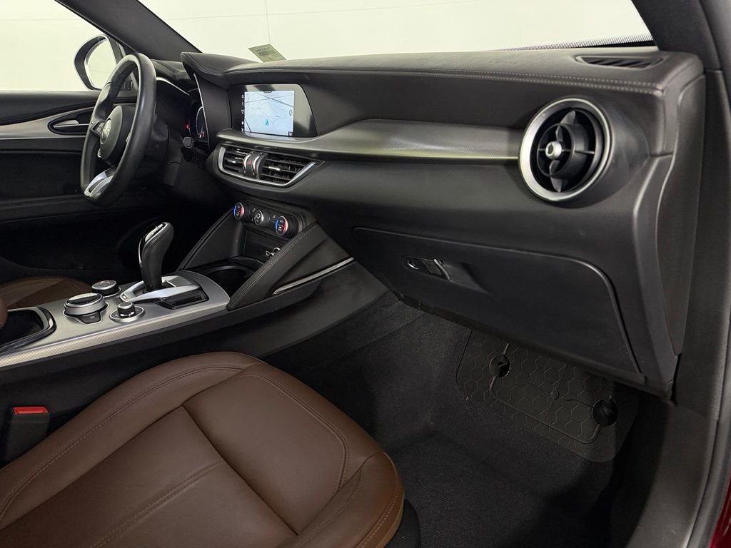 Used 2024 Alfa Rosso Alfa Romeo Ti image 14