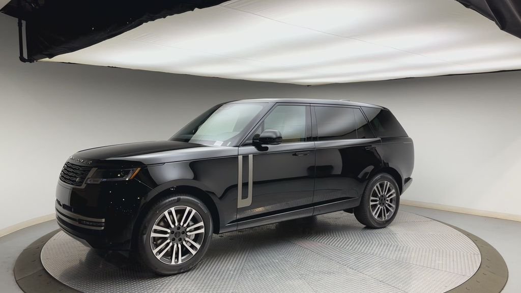 New 2026 Santorini Black Land Rover SE image 6