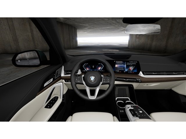 New 2027 Cape York Green Metallic BMW xDrive28i image 13