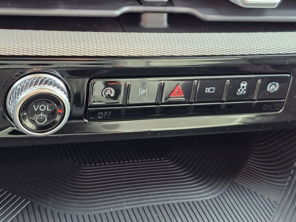 New 2026 Carbonized Gray Ford Active image 8