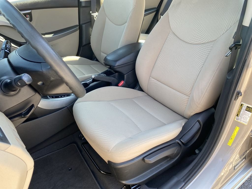 2014 Hyundai Elantra SE - Photo 11