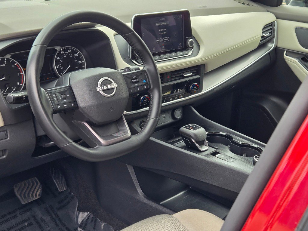 2025 Nissan Rogue SV - Photo 24