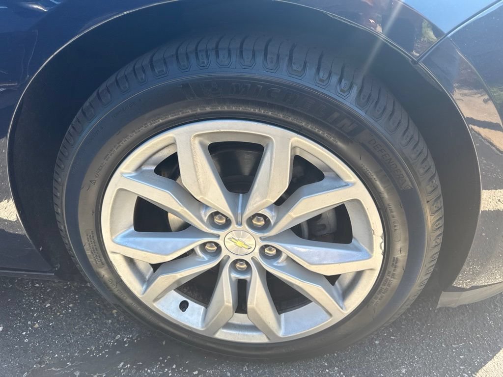 Used 2016 BLUE VELVET METALLIC Chevrolet LT image 14