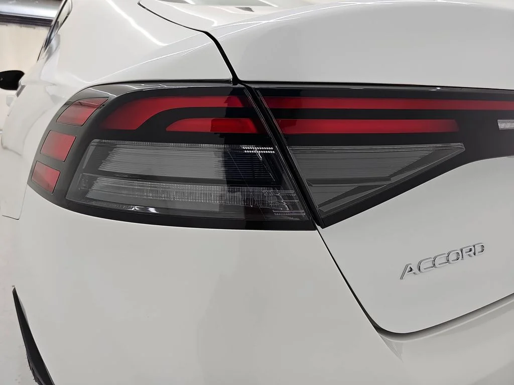 New 2026 Platinum White Pearl Honda SE image 36
