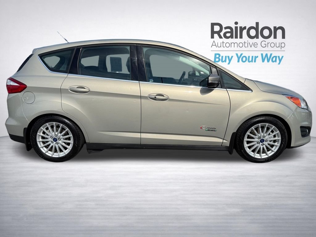 Used 2016  Ford SEL image 8