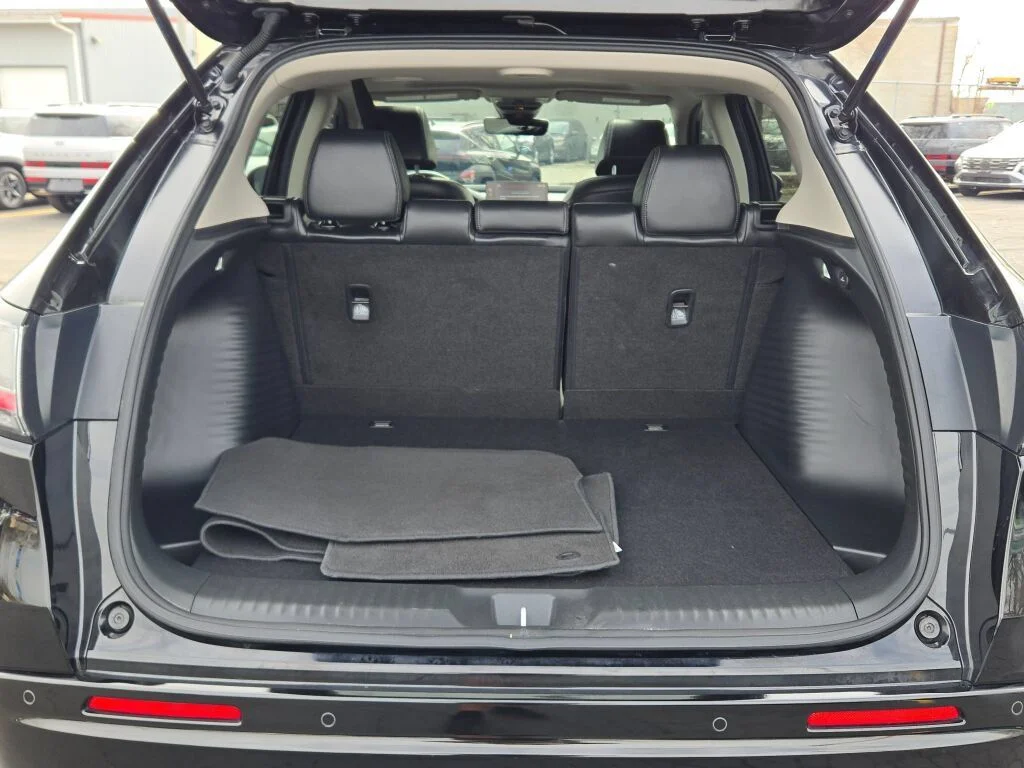 Used 2024  Honda EX-L image 17