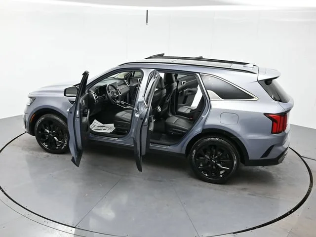 Used 2021 Everlasting Silver Kia SX image 44
