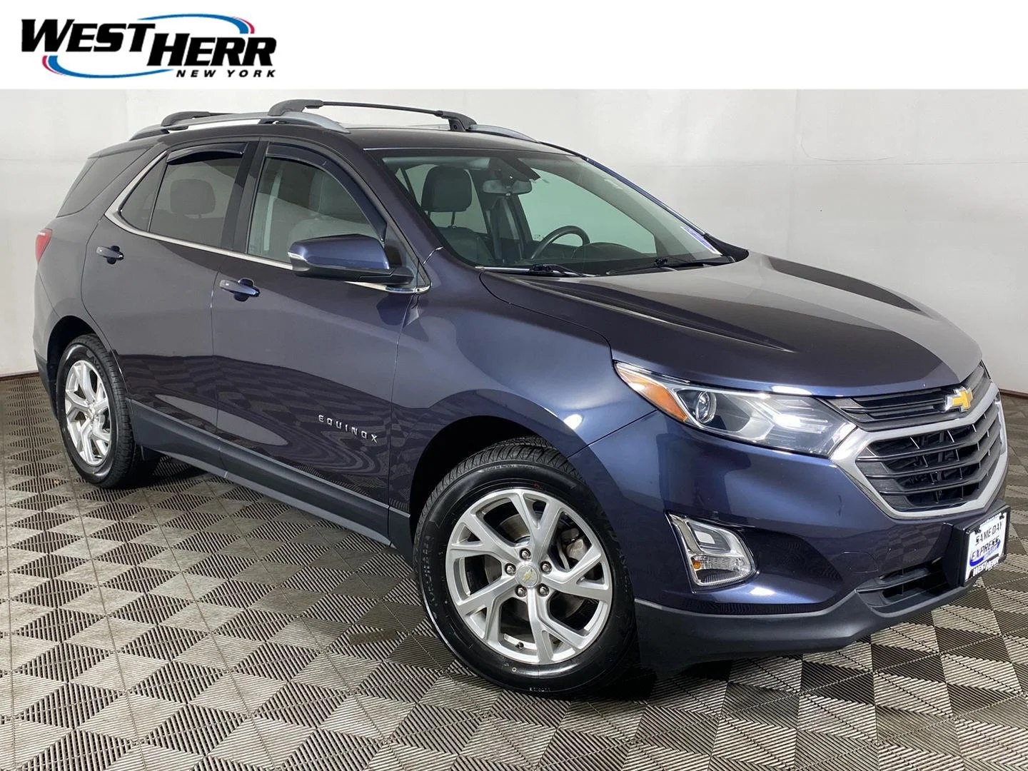 Used 2019 Storm Blue Metallic Chevrolet LT image 1