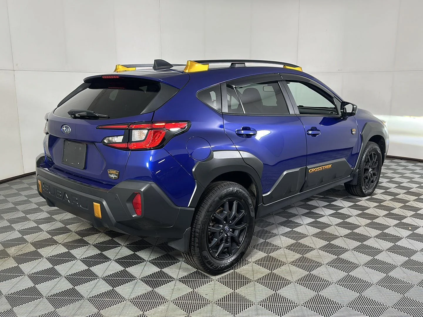 Used 2024 Sapphire Blue Pearl Subaru Wilderness image 9