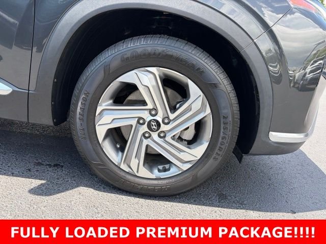 Used 2023 Gray Hyundai SEL image 8