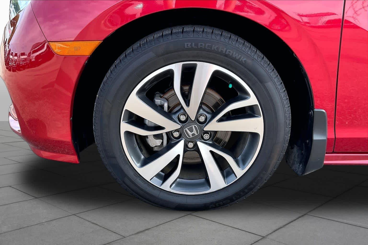 2024 Honda Odyssey Touring - Photo 11