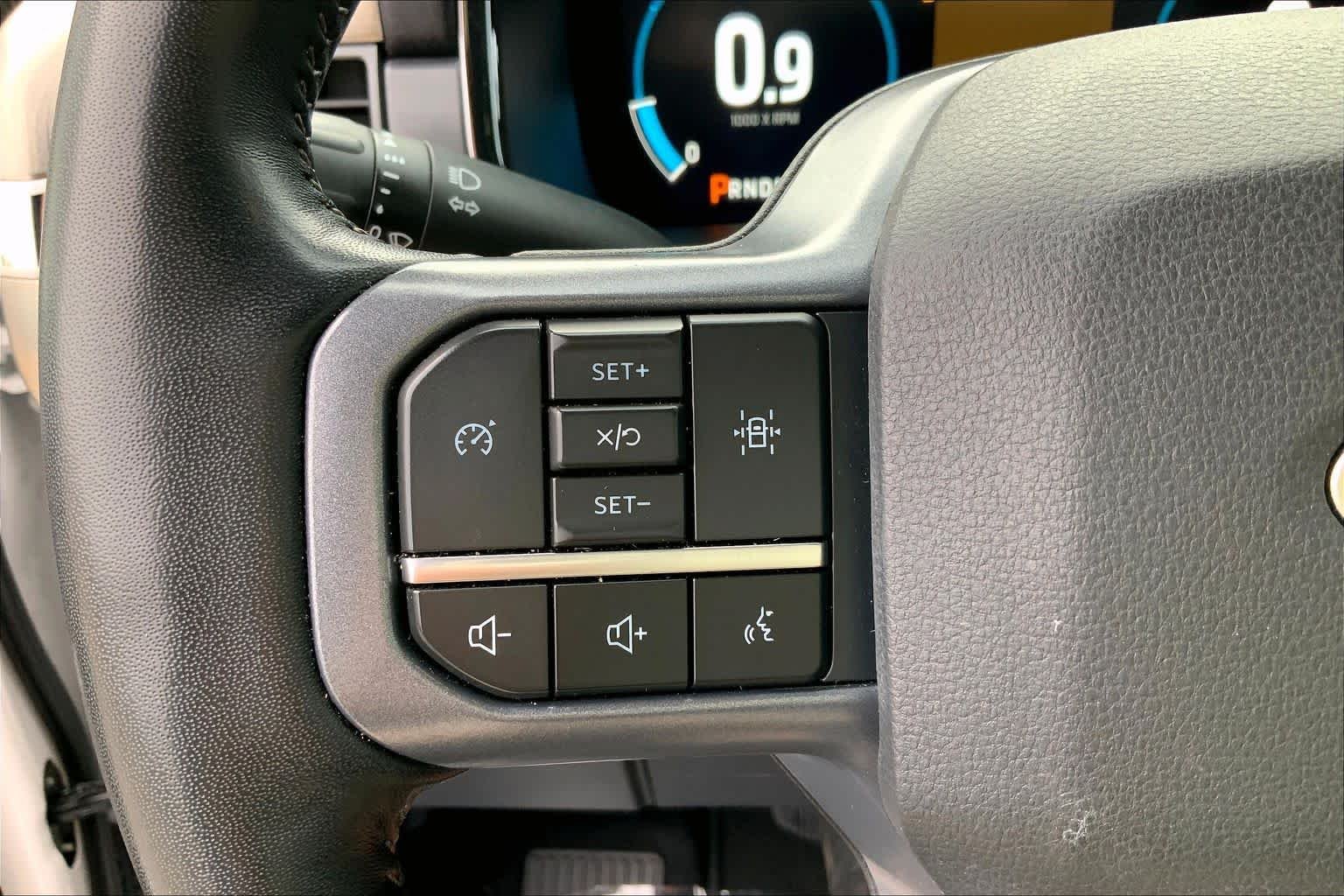 Used 2023 Oxford White Ford LARIAT image 23
