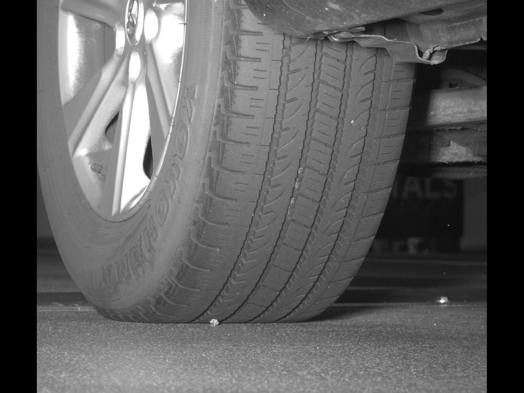 Used 2012 White Toyota Base image 13
