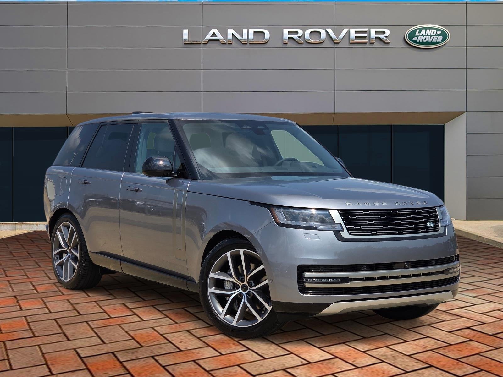 2026 Land Rover Range Rover SE