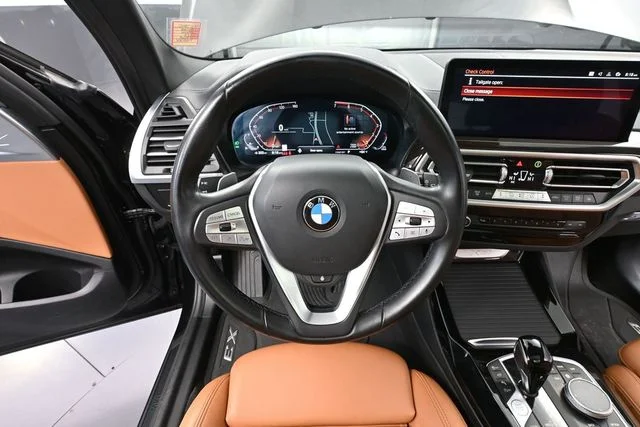 Used 2023 Black BMW xDrive30i image 30