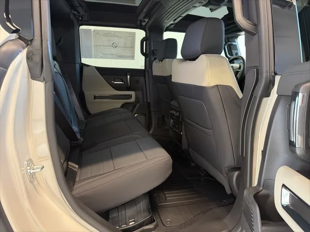 2026 GMC HUMMER EV 2X - Photo 28