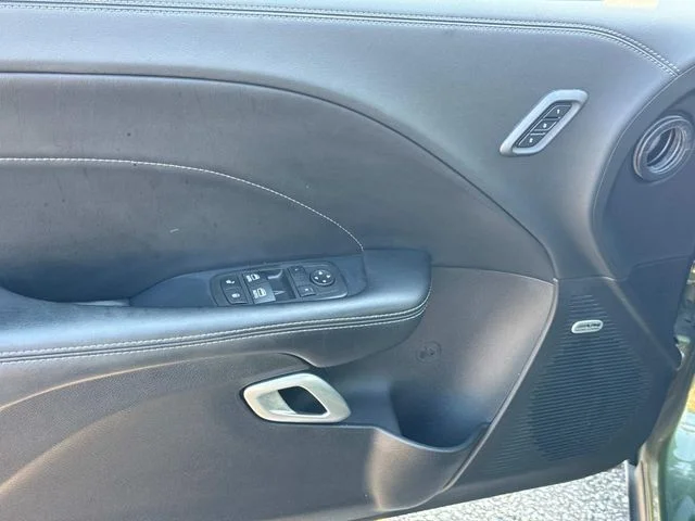 Used 2022 Green Dodge SXT image 20