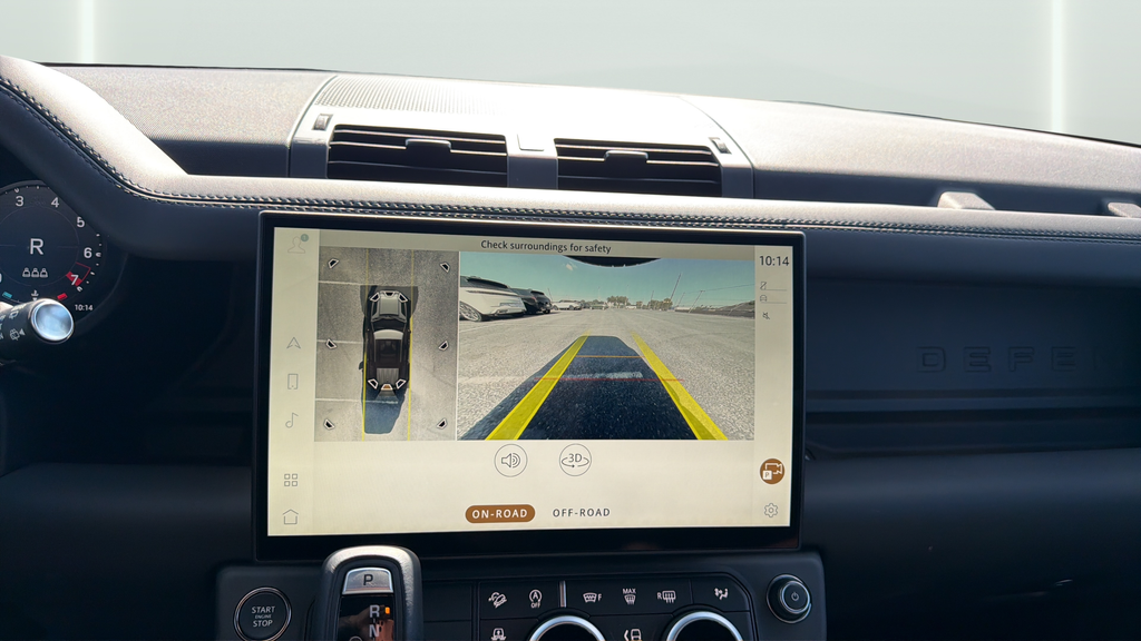 New 2026 Woolstone Green Land Rover X-Dynamic SE image 23