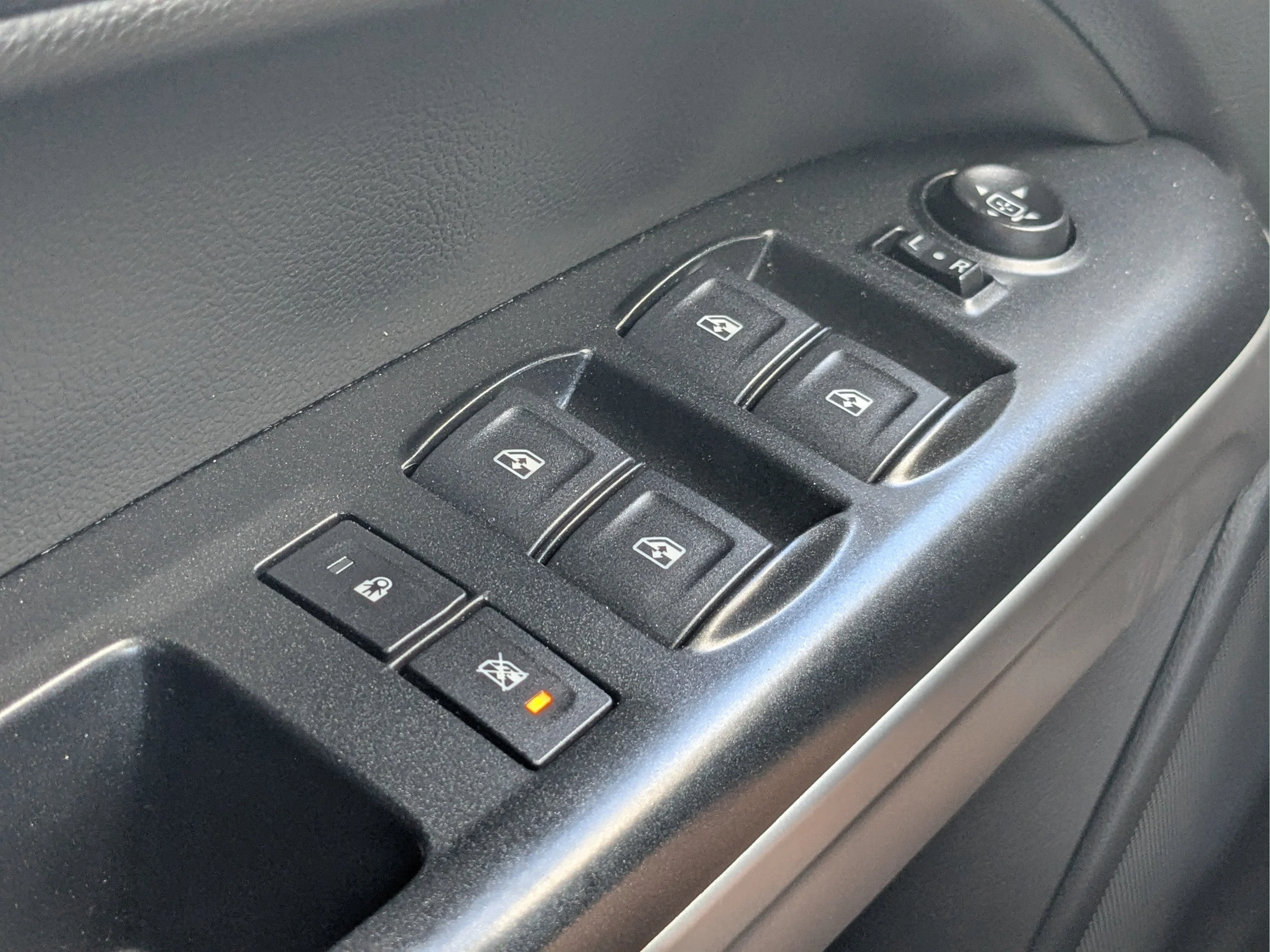 Used 2022 Satin Steel Metallic Chevrolet 2WD LT image 18