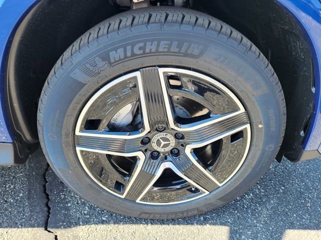Certified Used 2026 Blue Mercedes-Benz GLC 300 image 18