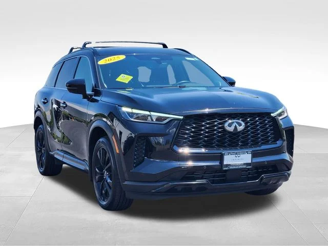 Certified Used 2025 Mineral INFINITI LUXE image 7