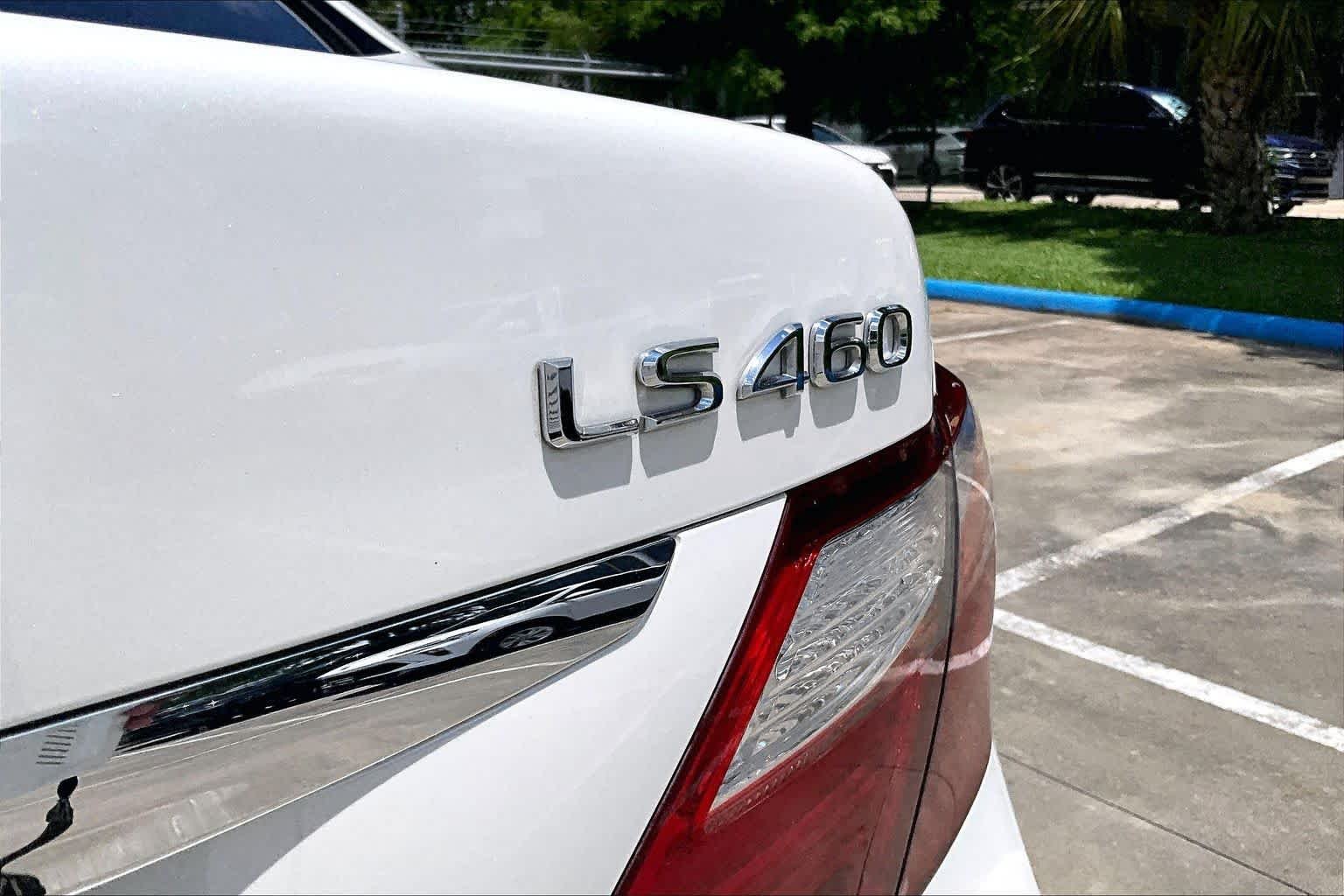 Used 2012 Starfire Pearl Lexus  image 28