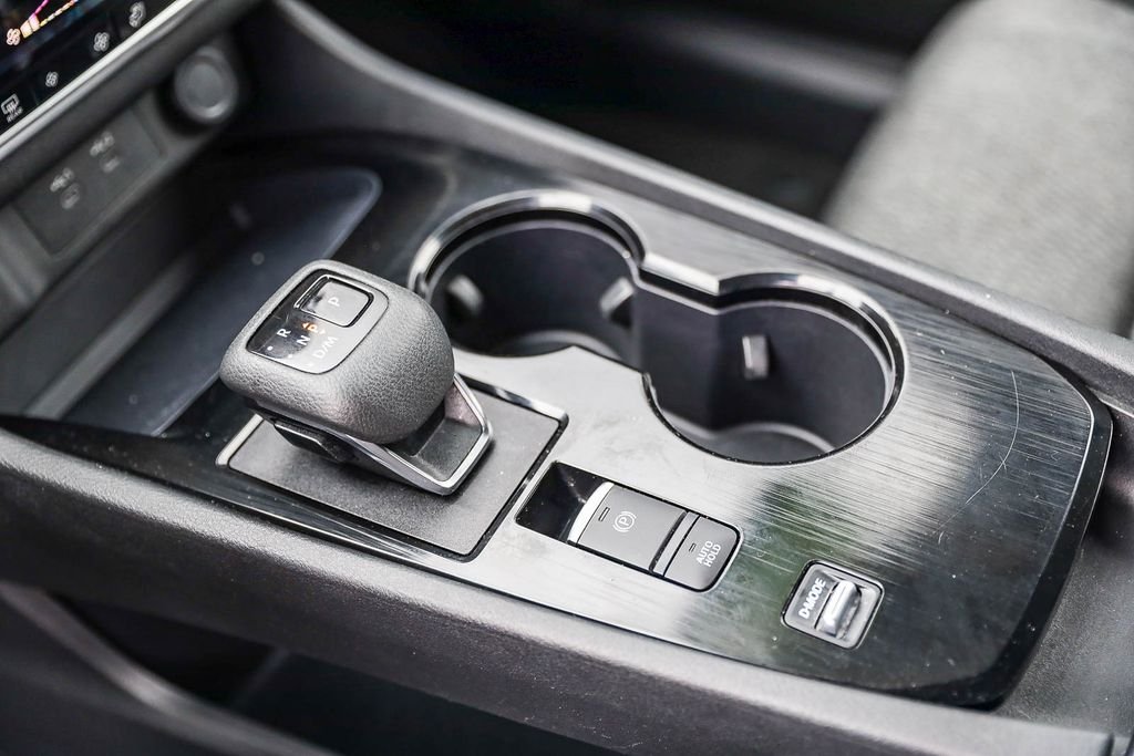 2024 Nissan Rogue SV - Photo 19