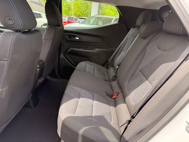 2027 Chevrolet Bolt LT - Photo 23