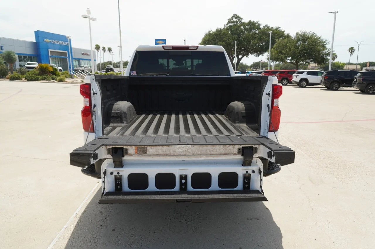 2026 Chevrolet Silverado 1500 LT Trail Boss - Photo 9