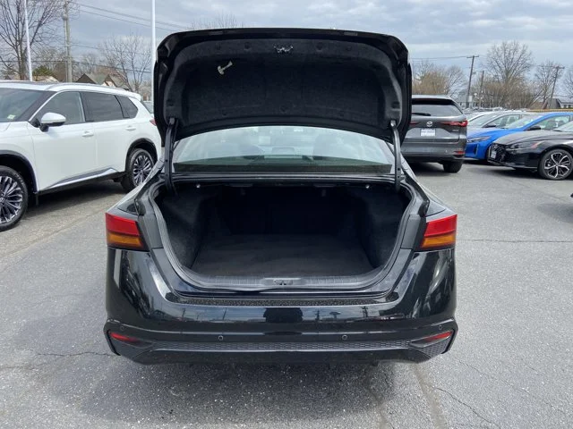 2025 Nissan Altima SV - Photo 30