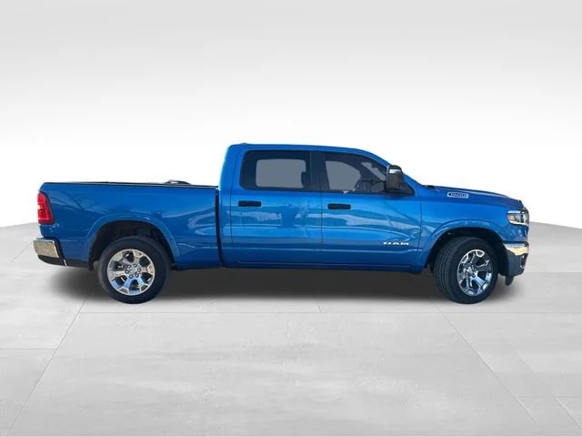New 2025 Hydro Blue Pearl-Coat Exterior Paint RAM Big Horn/Lone Star image 8