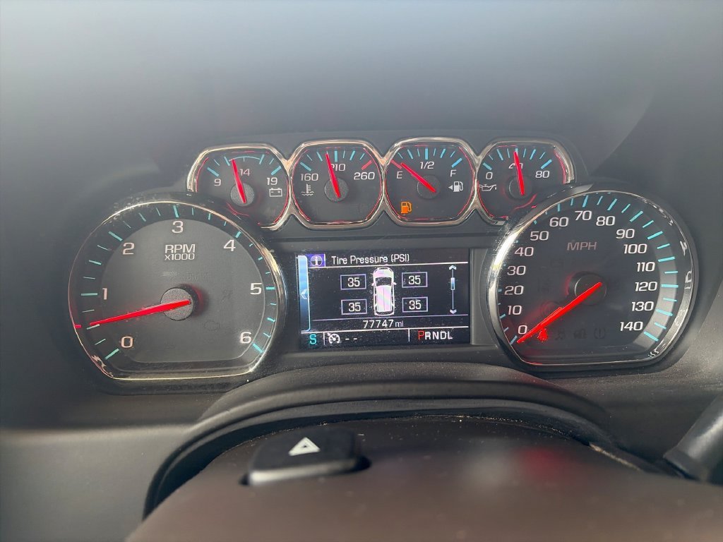 2017 Chevrolet Tahoe LS - Photo 11