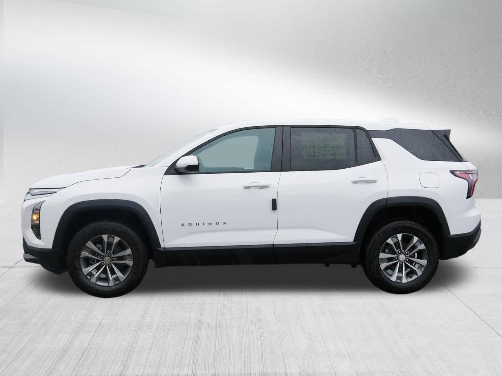 New 2027 Summit White Chevrolet LT image 2