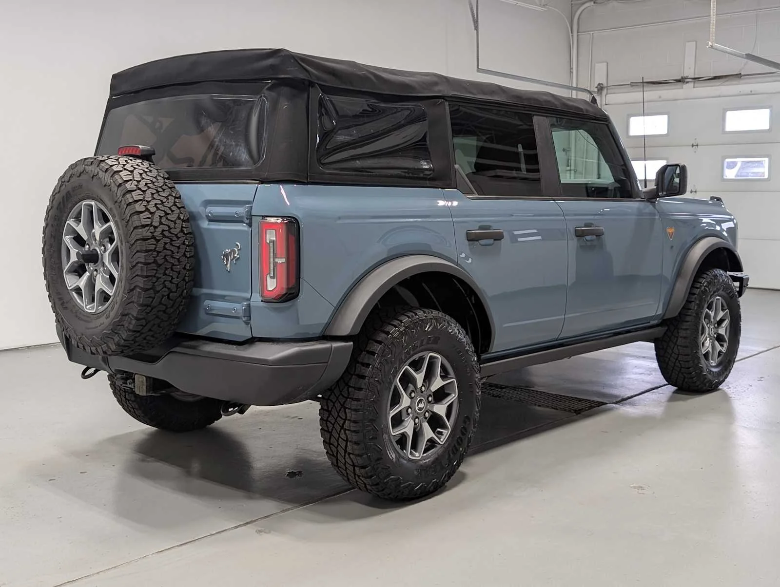 Used 2022 Area 51 Ford Badlands image 8