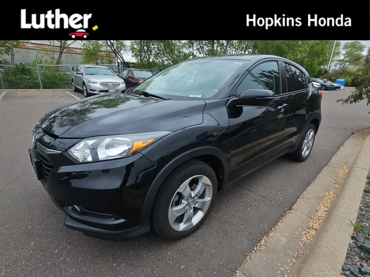 2016 Honda HR-V EX 4WD's photo