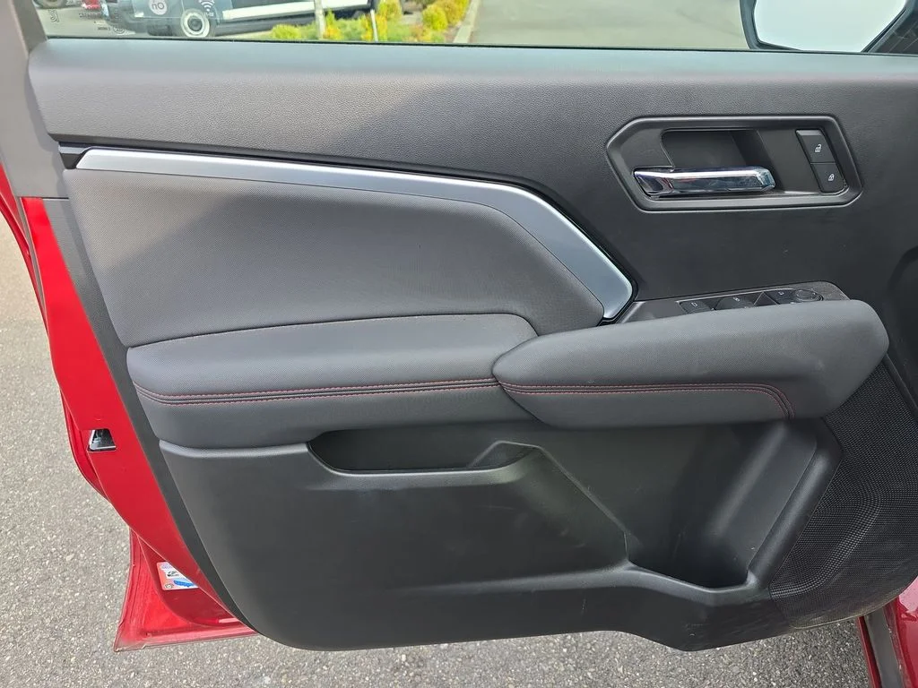 Certified Used 2024 Red Chevrolet Z71 image 14