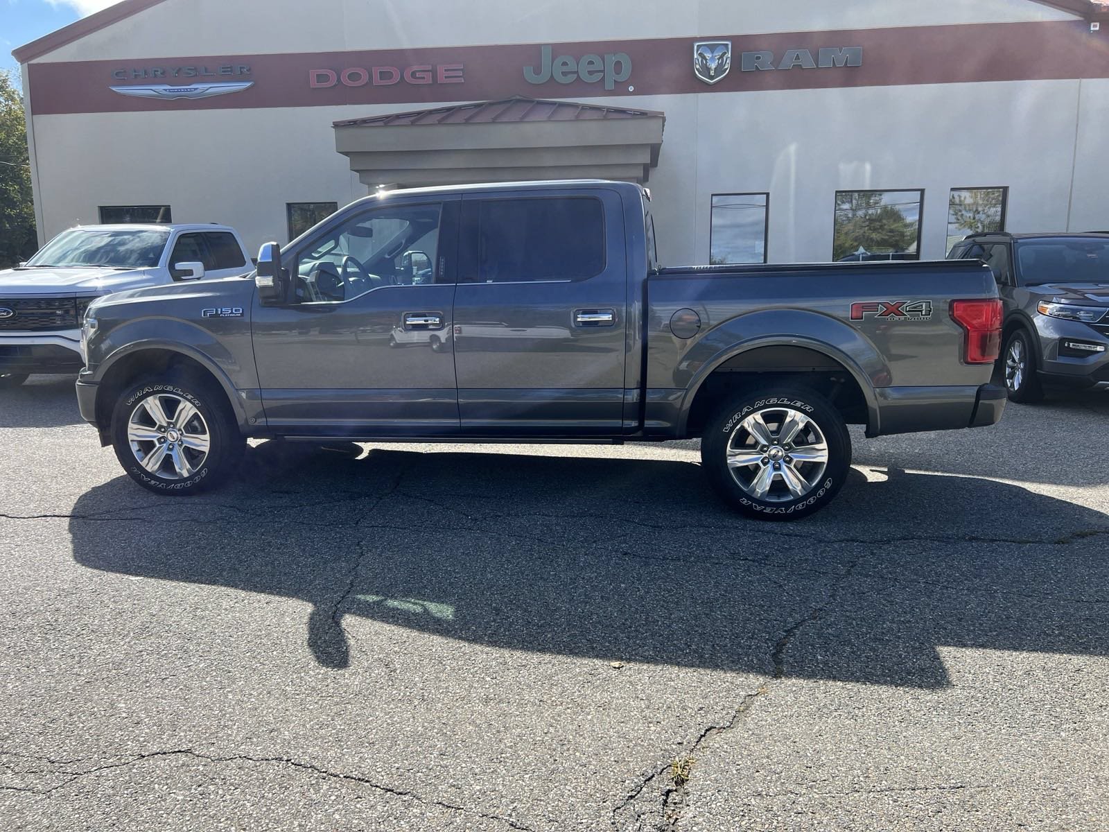 Used 2019 Gray Ford Platinum image 8