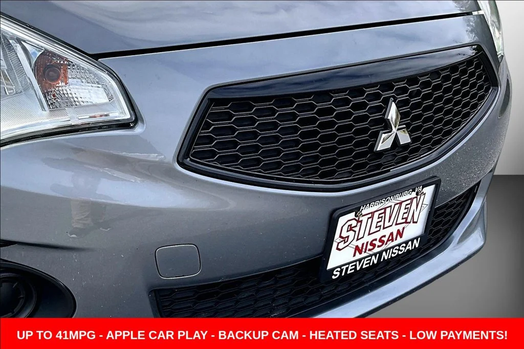 Used 2020 Silver Mitsubishi LE image 35