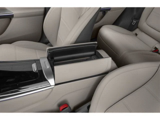 Certified Used 2025 Alpine Grey Mercedes-Benz GLC 350e 4MATIC® image 13