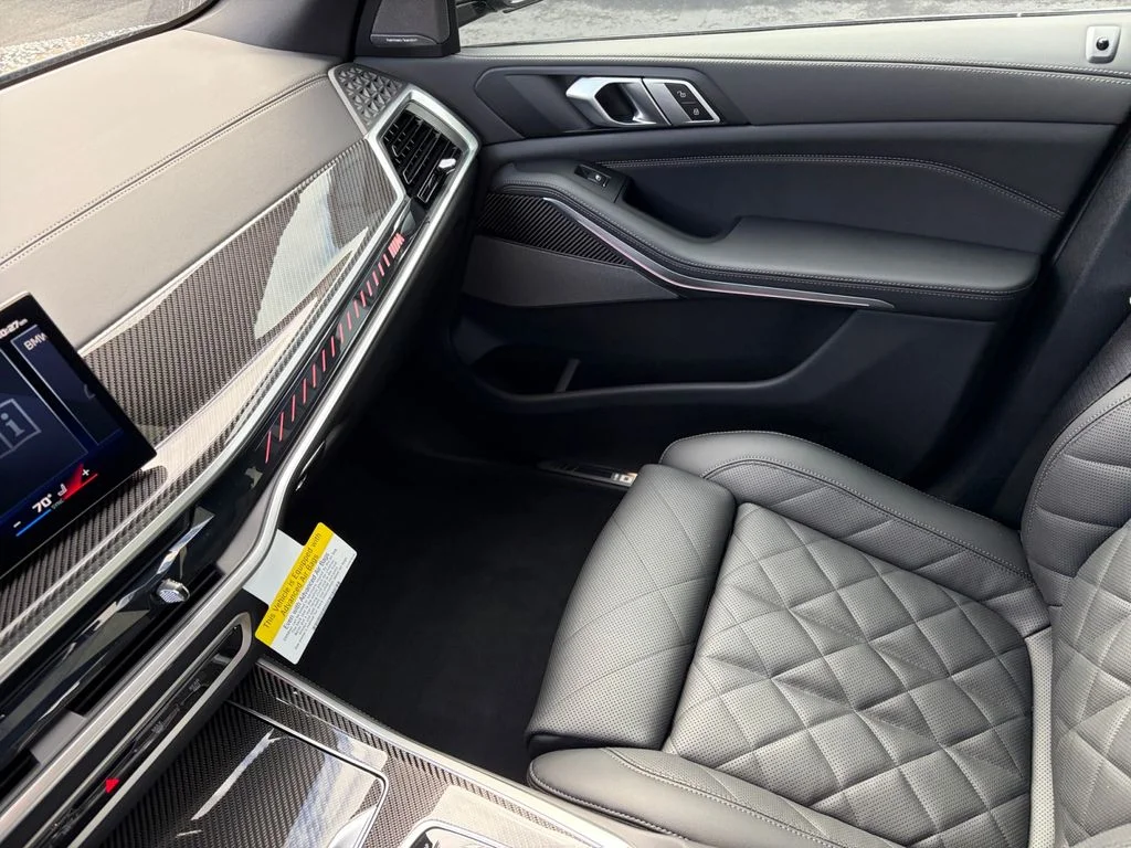 2026 BMW X5 M60i - Photo 20