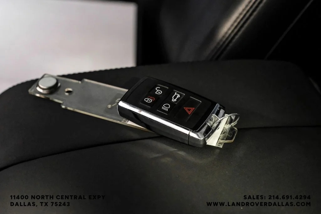 Used 2026 Gray Land Rover Dynamic image 56